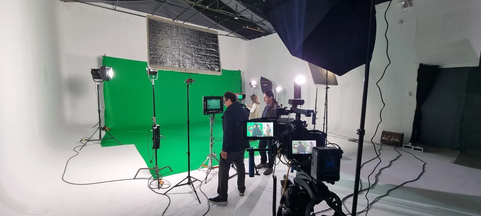 Preparación de estudio y set de grabación
